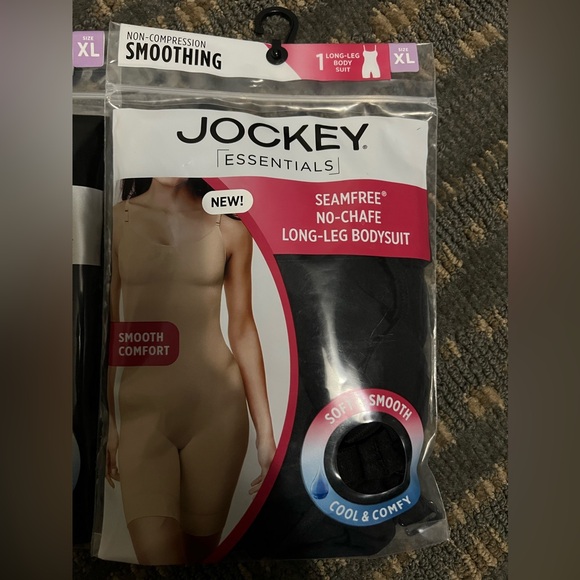 Jockey. Jockey essentials  2 NEW  SEAMFREE slimming short and long-leg bodysuit - Picture 3 of 3